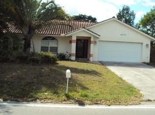 4773 Charing Cross Rd, Sarasota, FL 34241