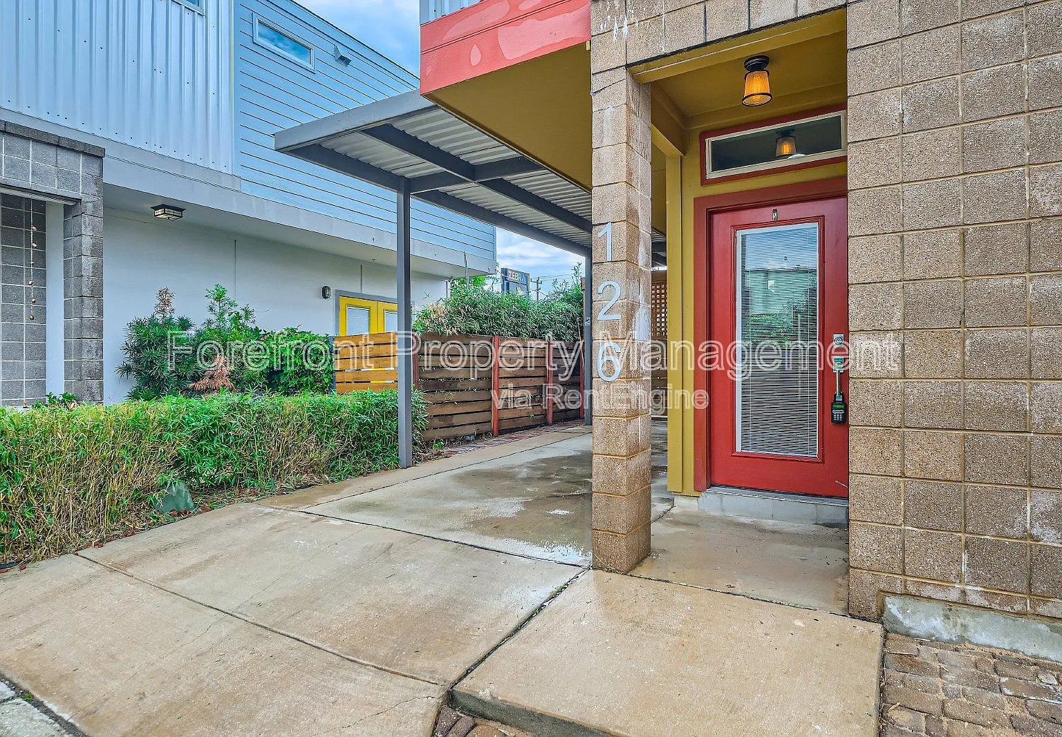 2 bed, 2.5 bath, 1218 sqft, $1,900 — Photo 3