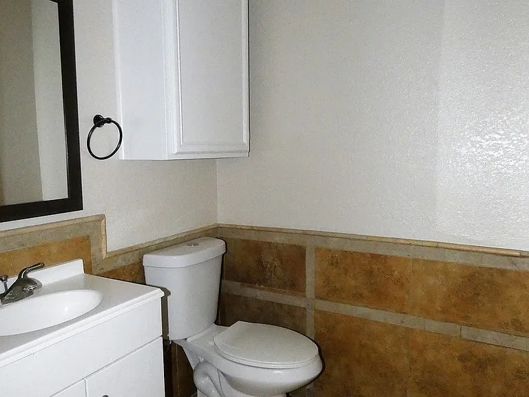 128 Arcadia Dr — Photo 6