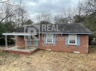 5411 Bloomfield Rd, Macon, GA 31206