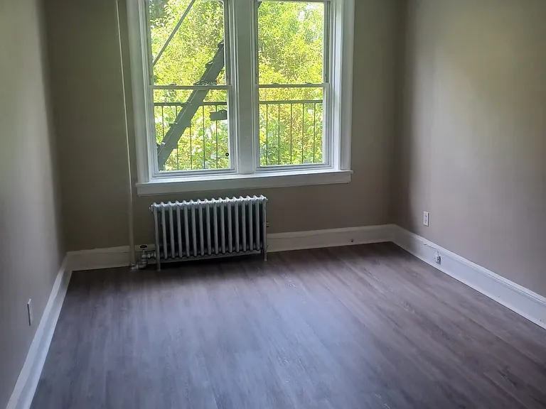109 Ocean Ave #AA — Photo 2