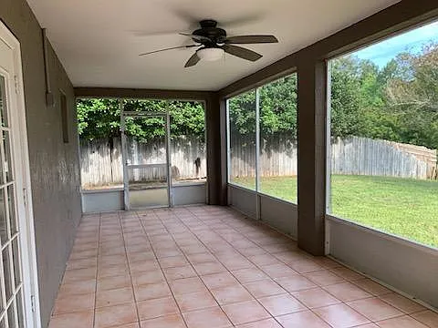 11382 Aston Hall Dr S — Photo 28