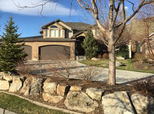 245 N Abrams Way, Fruit Heights, UT 84037