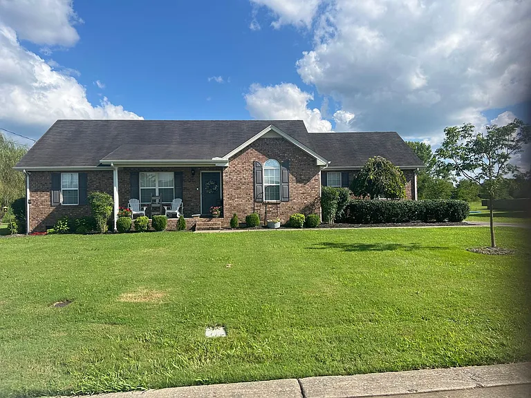 1314 Auldridge Dr — Photo 1