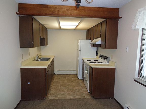 3rd image of 2510 Louanna St #A