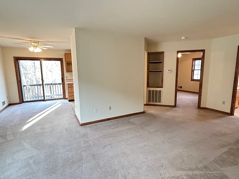 4212 Menga Dr #4 — Photo 7
