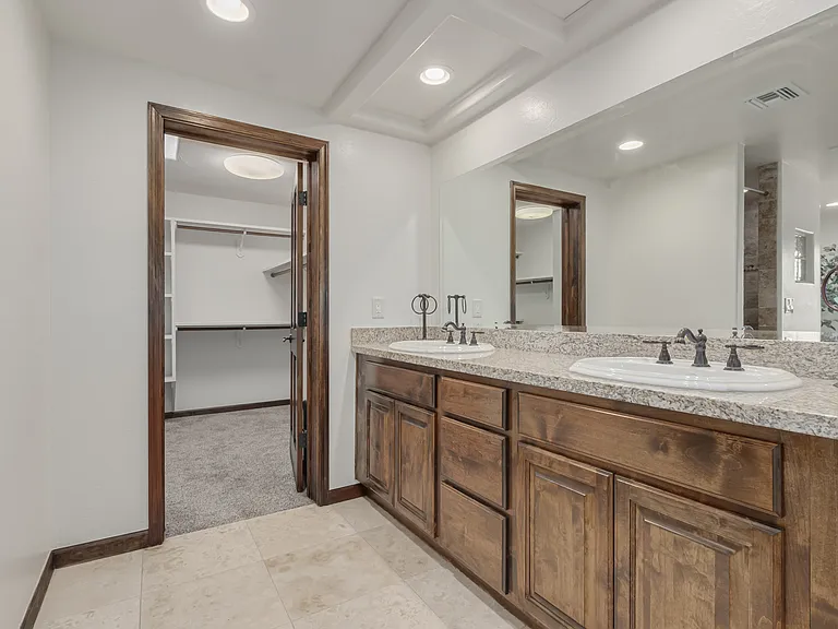 16915 E Jacklin Dr — Photo 25