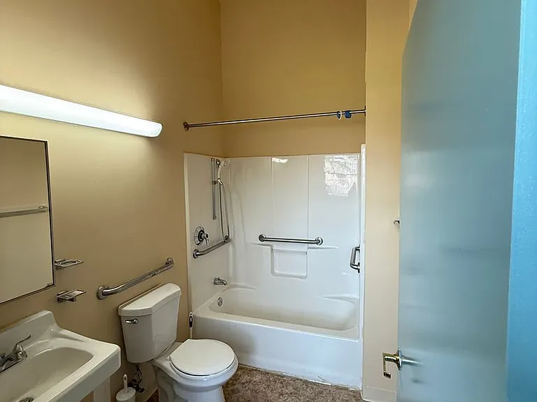 1001 Pennington Rd #1-2B — Photo 8