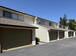 17235 Webster Rd #9, Gladstone, OR 97027