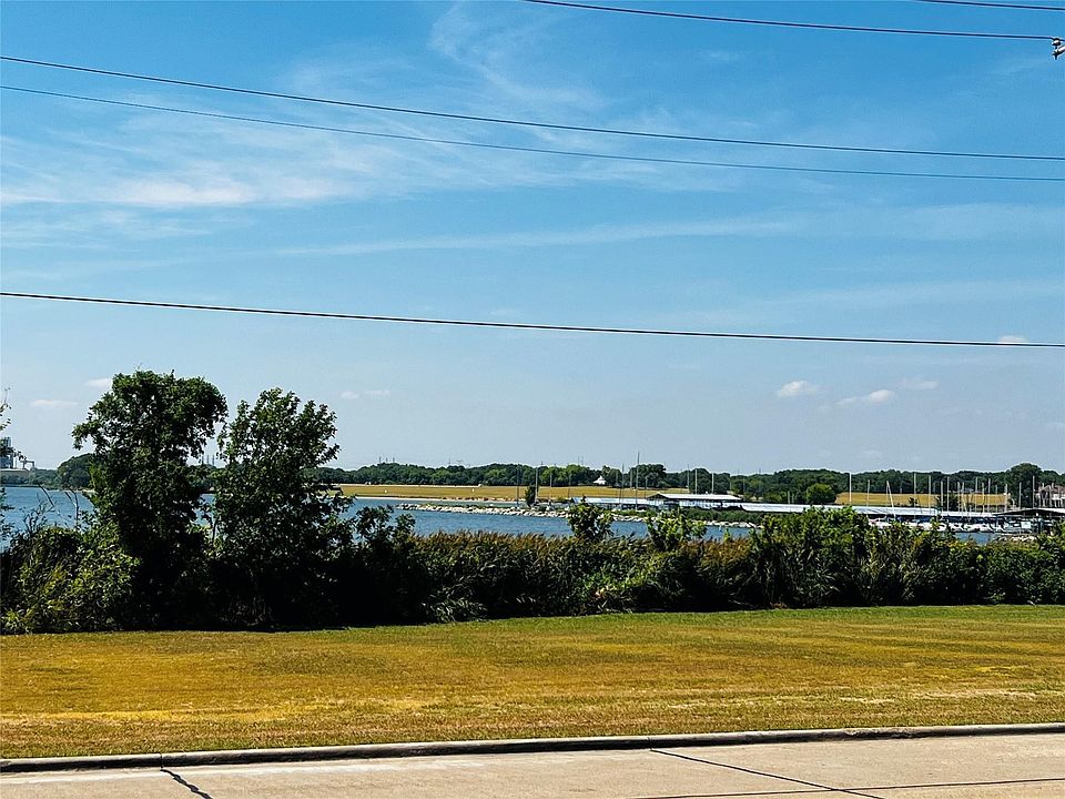 1st image of 5905 Lake Hubbard Pkwy APT 251