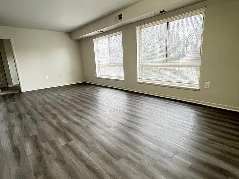 5301 Quincy St — Photo 37