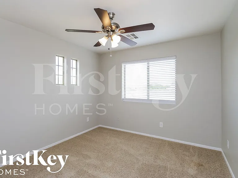2641 W Prospector Way — Photo 9