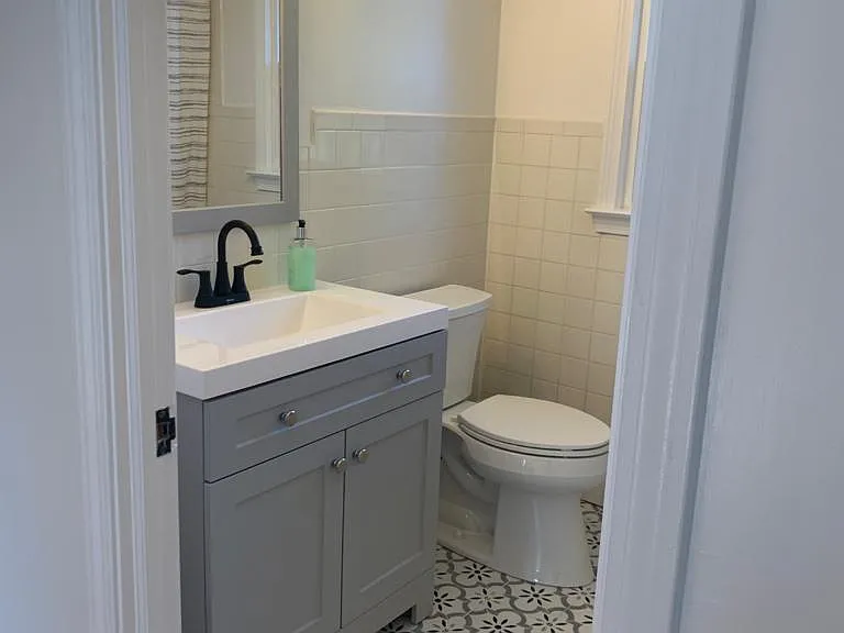 85 Neipsic Rd — Photo 13