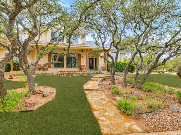 3605 Running Spgs, San Antonio, TX 78261