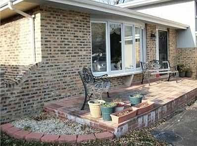 2nd image of 7154 Blackstone Ave #1/2