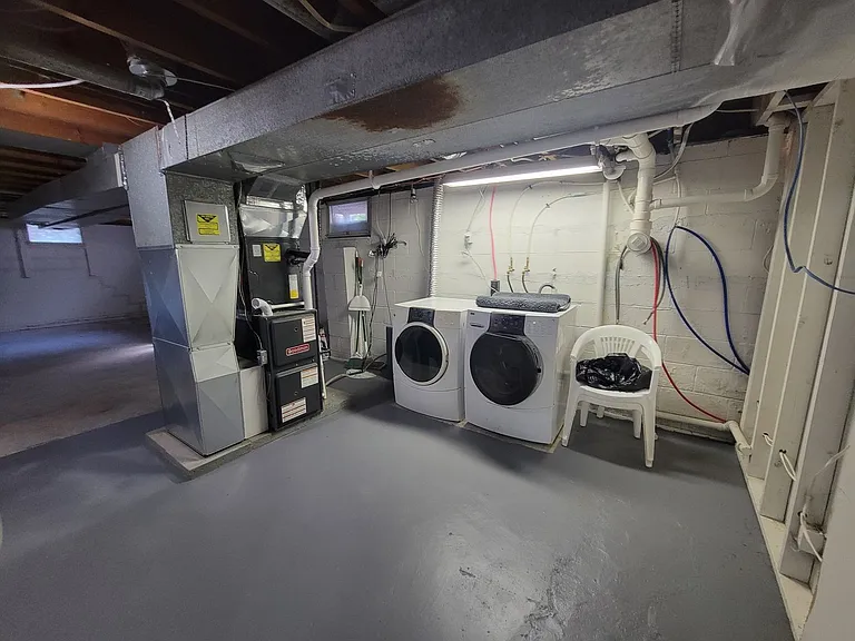 2518 W Kansas St — Photo 18