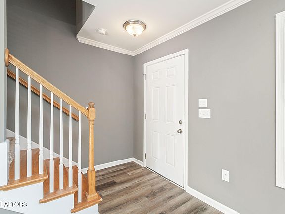 5th image of 6811 Spring Glen Way
