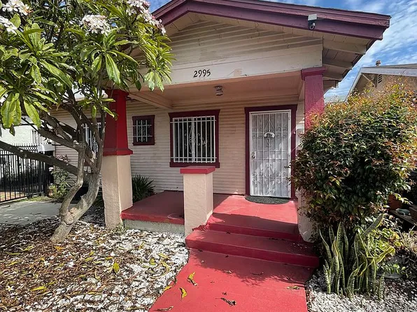 2995 San Marino St, Los Angeles, CA 90006