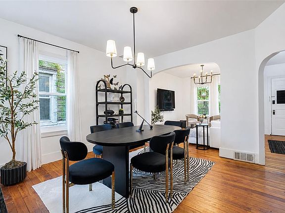 5th image of 374 Firth St