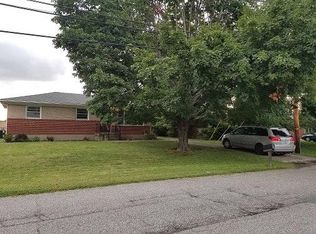 6900 Rock Forest Dr, Louisville, KY 40219