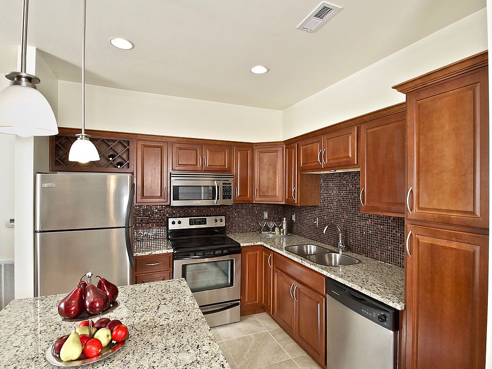 1st image of 750 Central Park Dr E #21-252