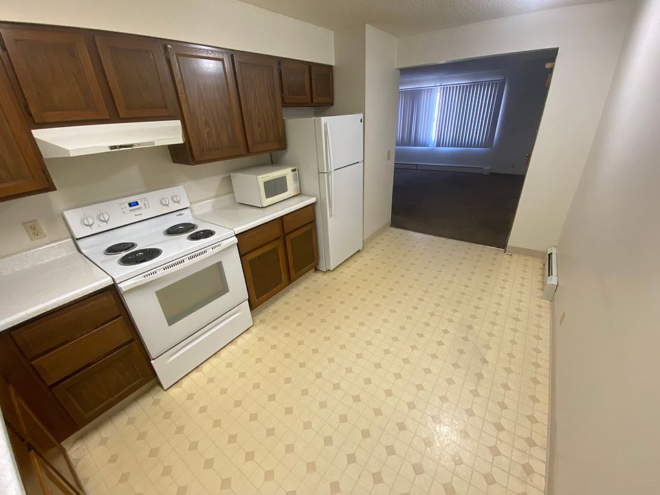 1st image of 1133 G St #5948009bd