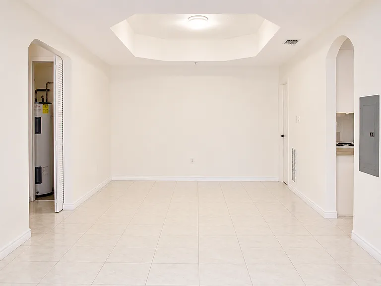 6630 NW 114th Ave #1503 — Photo 6
