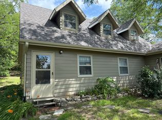 5770 Lake Elbo Rd APT 2, Manhattan, KS 66502