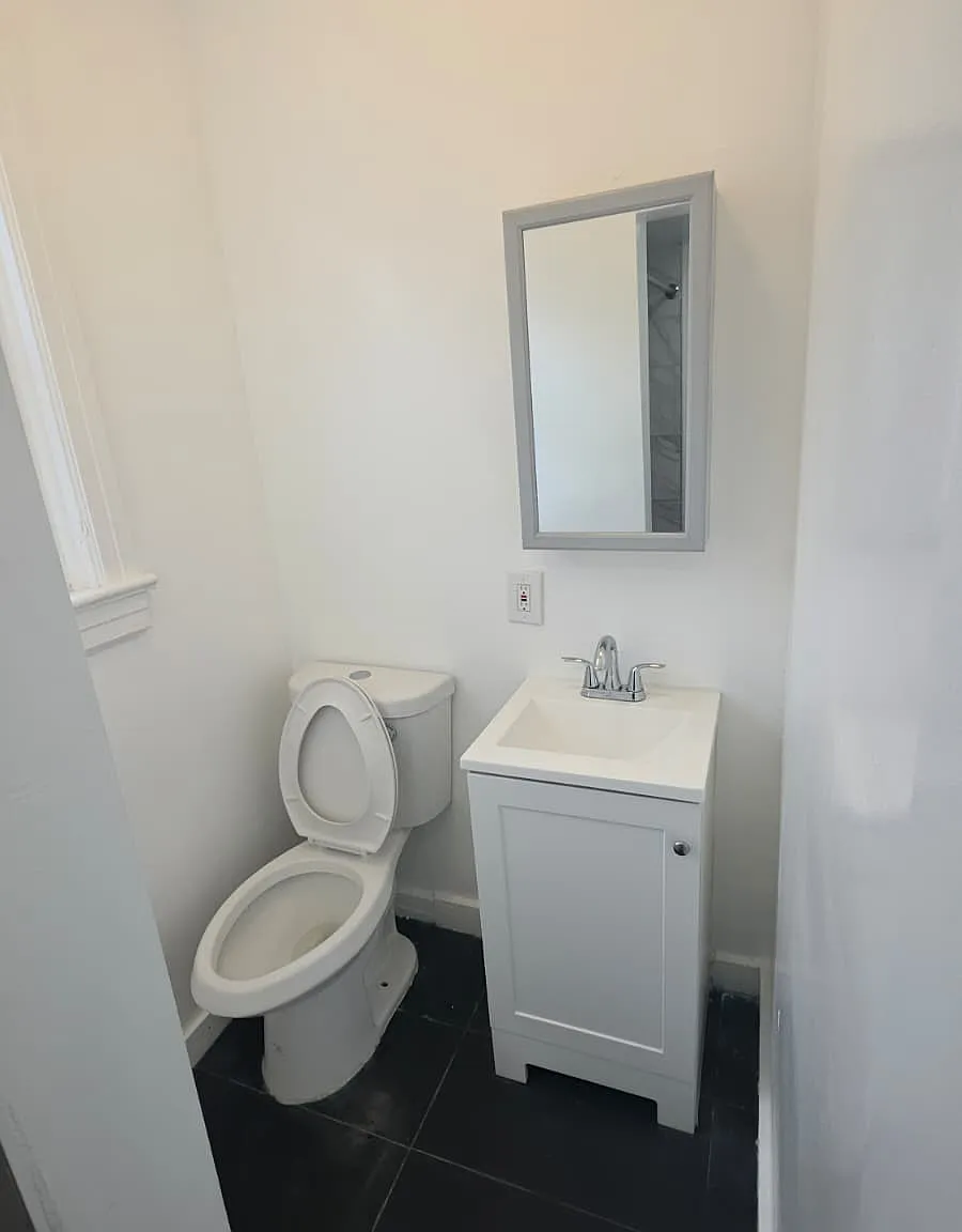 2 bed, $1,700 — Photo 2