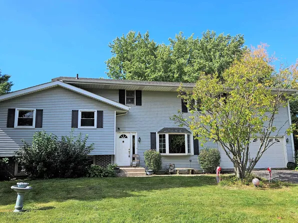 2842 Ware Rd, Rockford, IL 61114