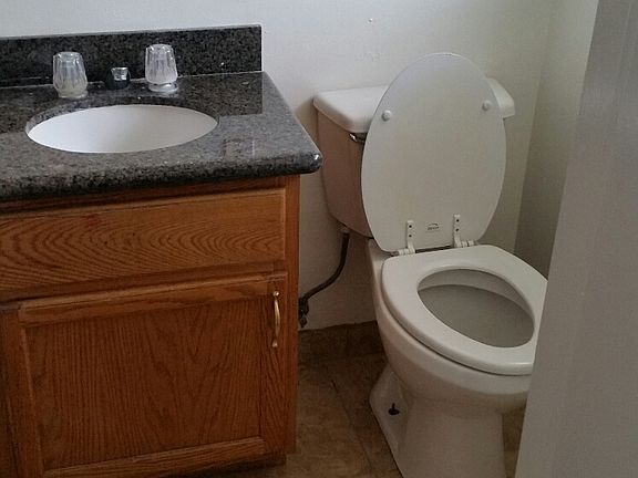 5th image of 729 N Park Ave APT 12