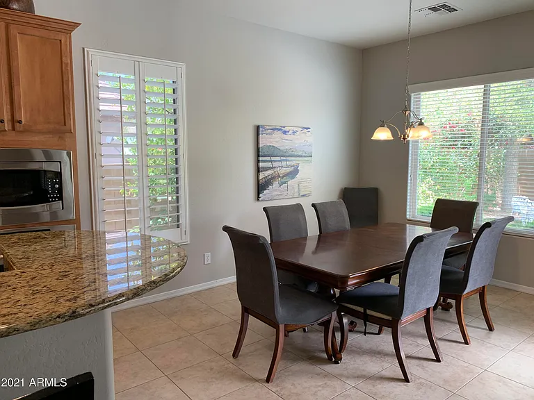 1608 W White Feather Ln — Photo 11