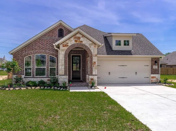 3053 Peterson Cir, Bryan, TX 77802