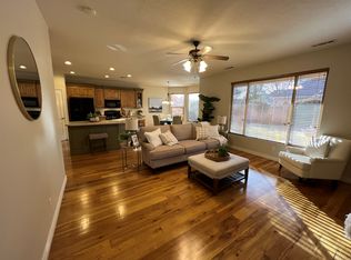 565 N Riesling Ave, Santa Clara, UT 84765