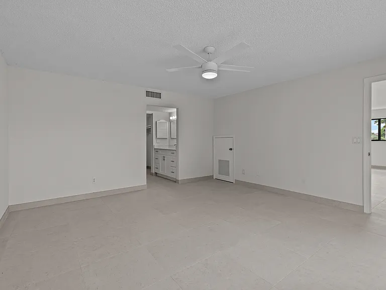 1706 Sandy Cir #1 — Photo 15