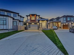 18764 62a Ave, Surrey, BC V3S 7N9