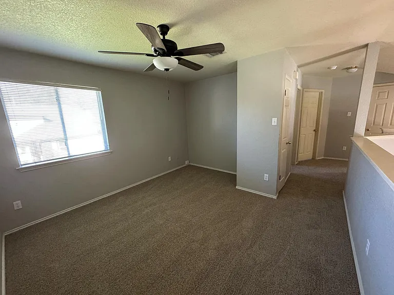8901 Vigen Cir — Photo 18