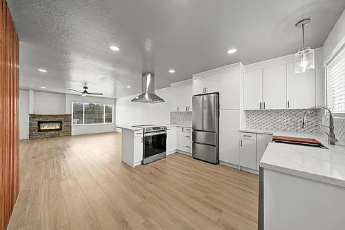 1101 Colusa St Photo 1