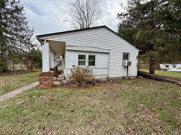 3rd image of 3635 Salem Rd