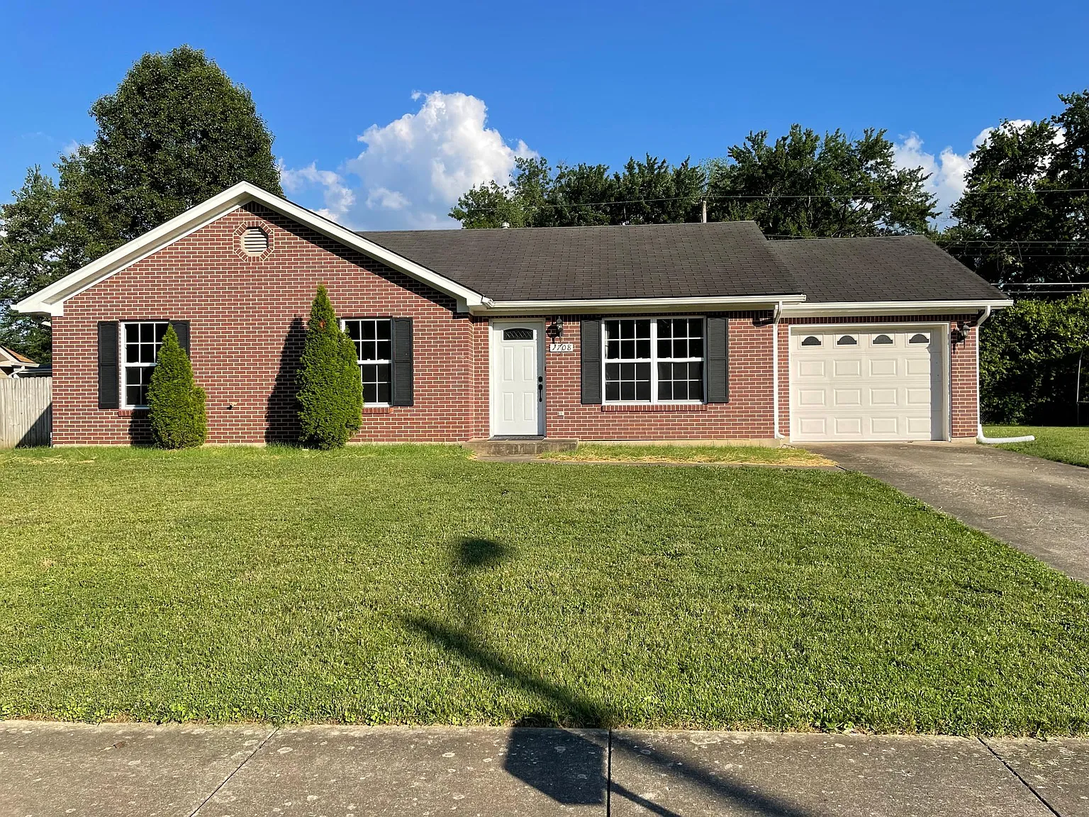 1708 Field Dr — Photo 1