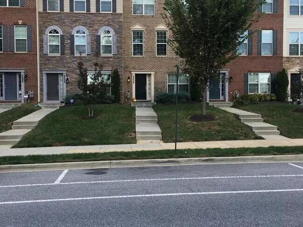 9026 Ruby Lockhart Blvd, Lanham, MD 20706