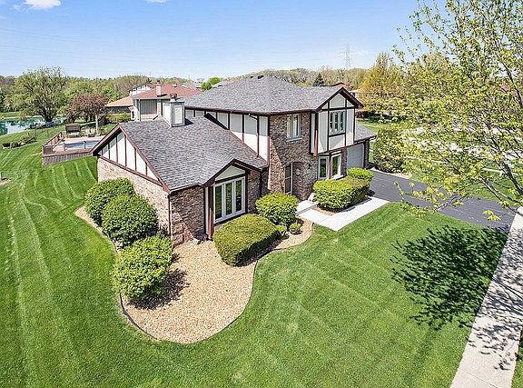3rd image of 12222 White Pine Trl