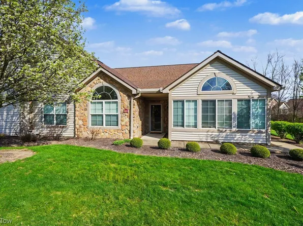 1413 Newman Dr, Brunswick, OH 44212