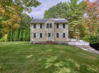 390 Rochdale St, Auburn, MA 01501