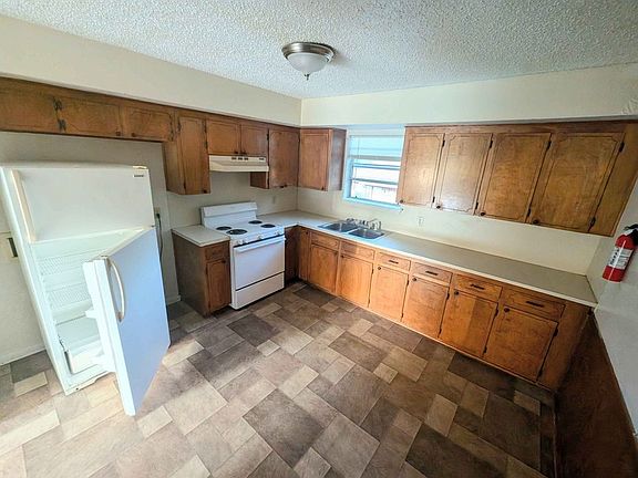 5th image of 401 N 4th St APT E
