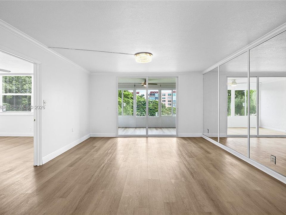 1st image of 27 Abbey Ln APT 403