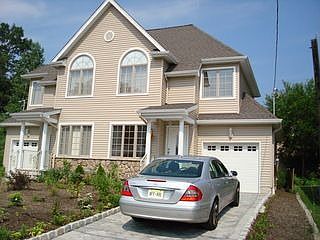 1st image of 2473 7th St #2473