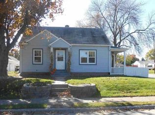 2357 Grove St, Davenport, IA 52804