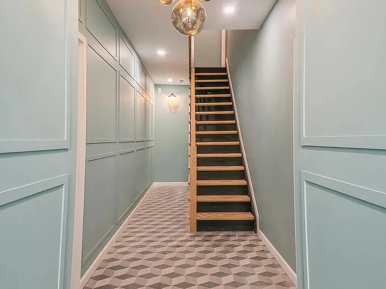 216 Halladay St #4 — Photo 11