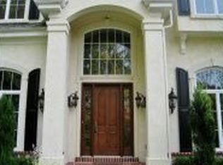 110 Eden Pond Ln, Chadds Ford, PA 19317